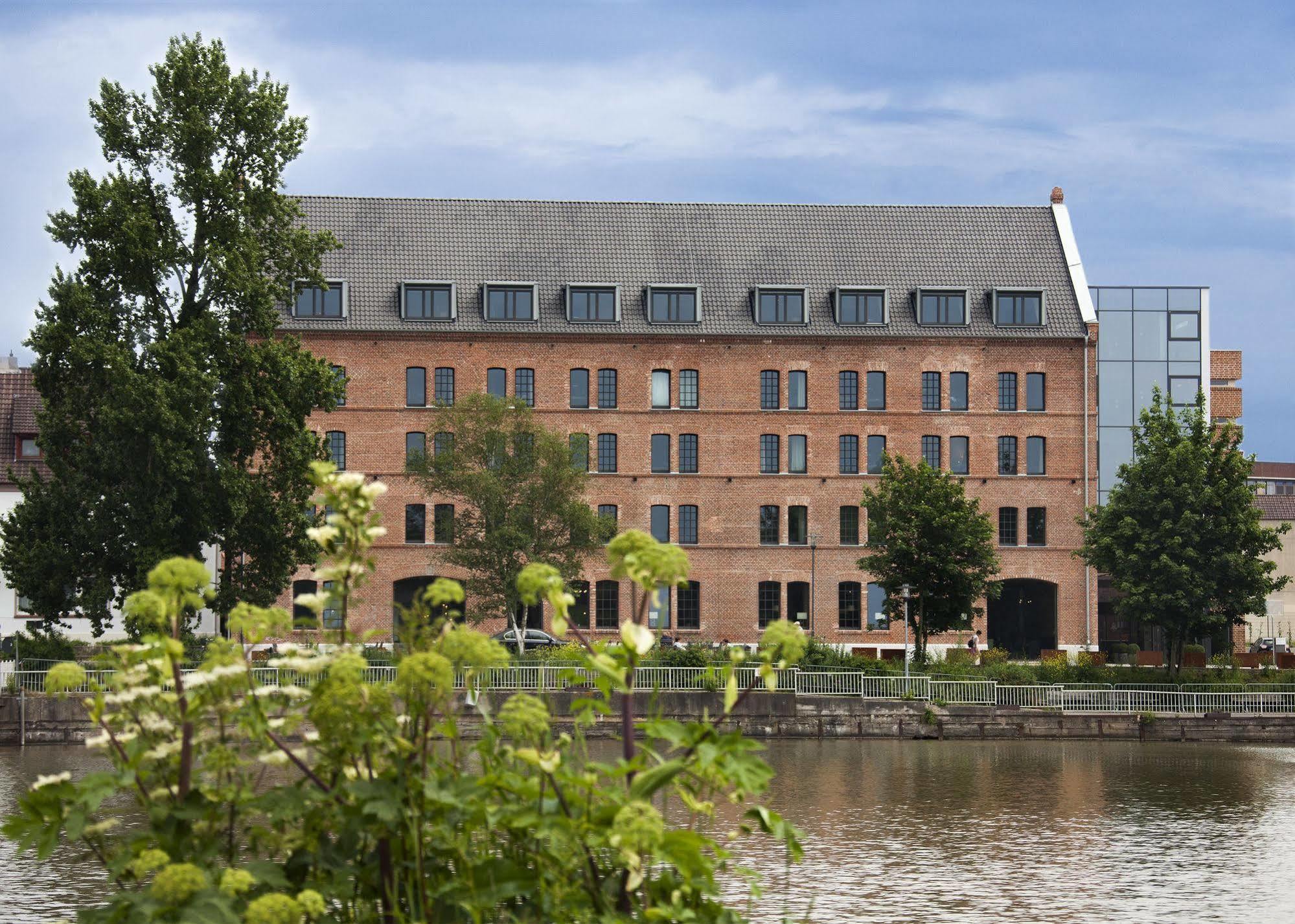 Hotel Hafenspeicher Leer Esterno foto