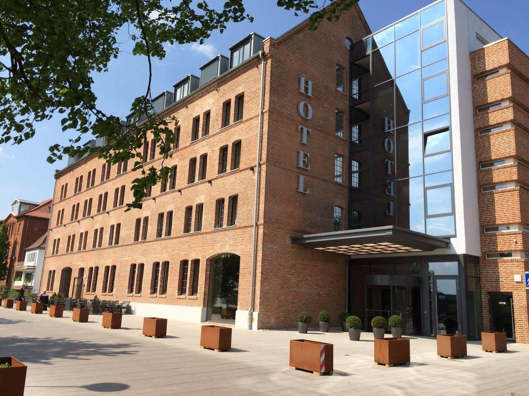 Hotel Hafenspeicher Leer Esterno foto
